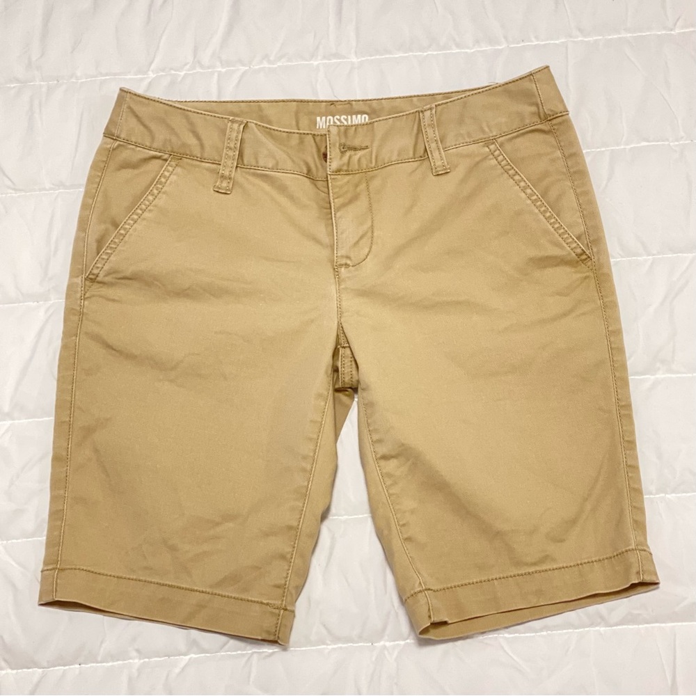 Mossimo khaki shorts 1